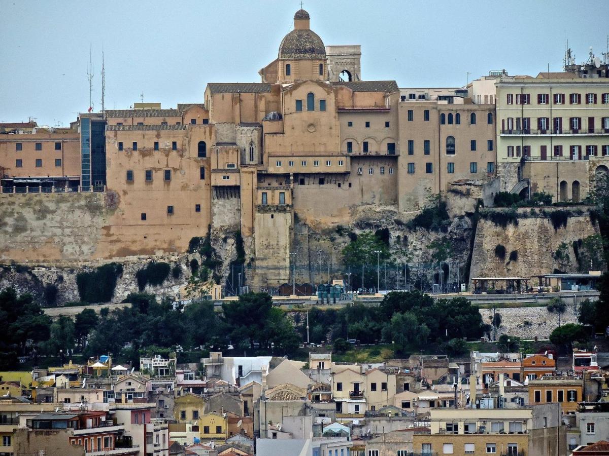 Collegio Suite Cagliari Eksteriør bilde